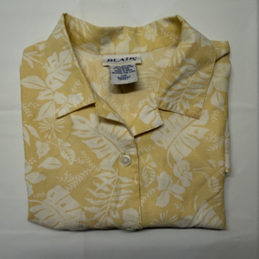 Blair‎ Yellow and White Floral Button-Down Shirt